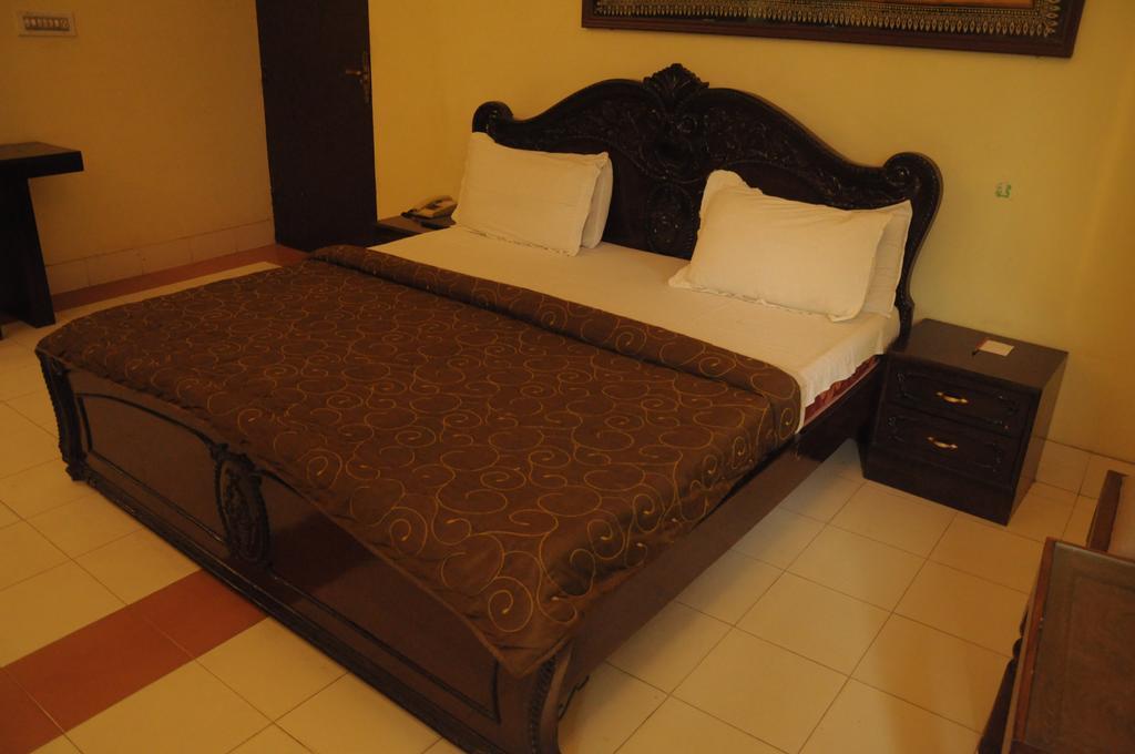 Oyo 15214 Mahal Rajwada Resort 斋浦尔 客房 照片