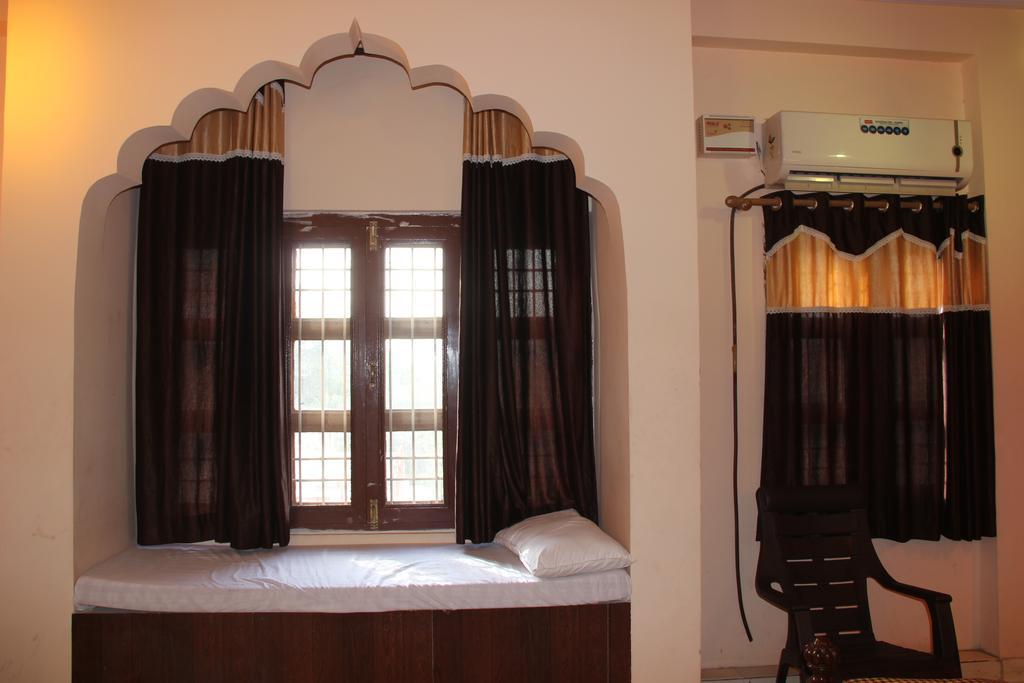 Oyo 15214 Mahal Rajwada Resort 斋浦尔 外观 照片